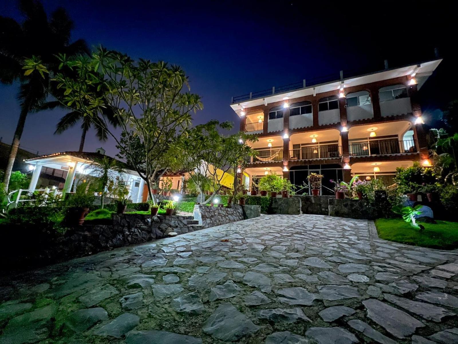 Hotel Villas Ema Zihuatanejo Exterior foto